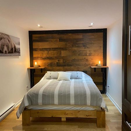 Condo Hotel Au Pied Du Mont Orford Екстериор снимка